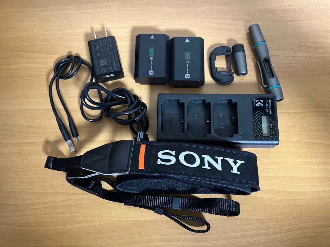 SONY α7 III ミラーレスカメラ　おまけ付き