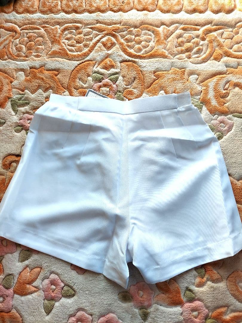 よきとき機おまとめ品 サイズ60 ミニスコート　カワイイ 白