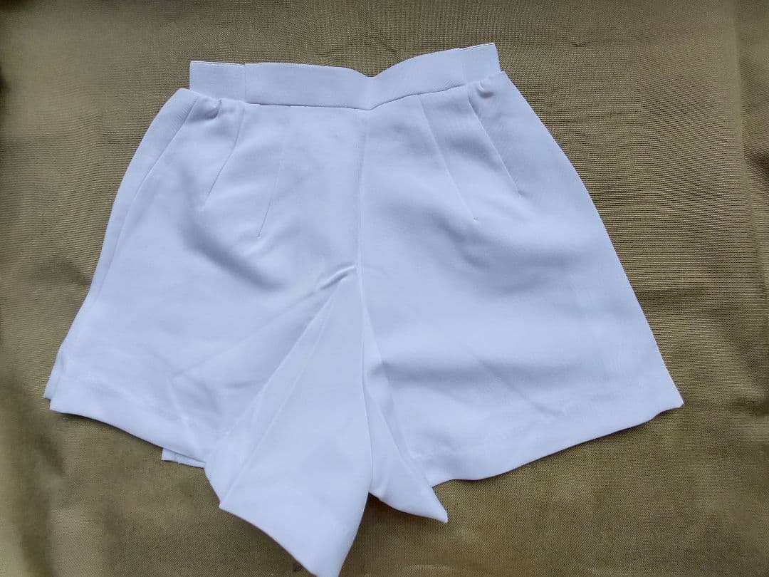 よきとき機おまとめ品 サイズ60 ミニスコート　カワイイ 白