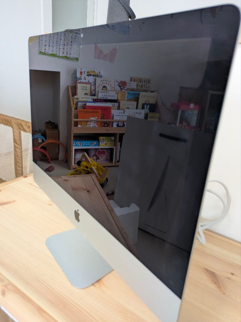 iMac　Retina 4K 21.5インチ