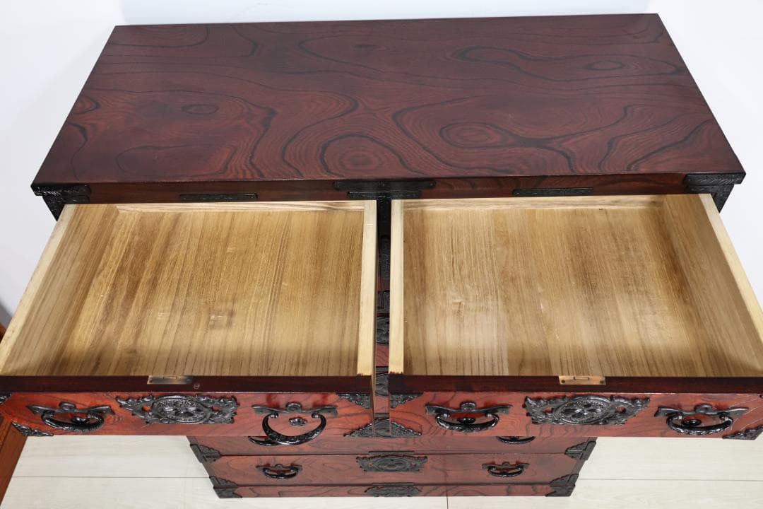 のりりん　 民芸家具　岩谷堂 箪笥　南部鉄金具　桐紋　中桐六段　重厚