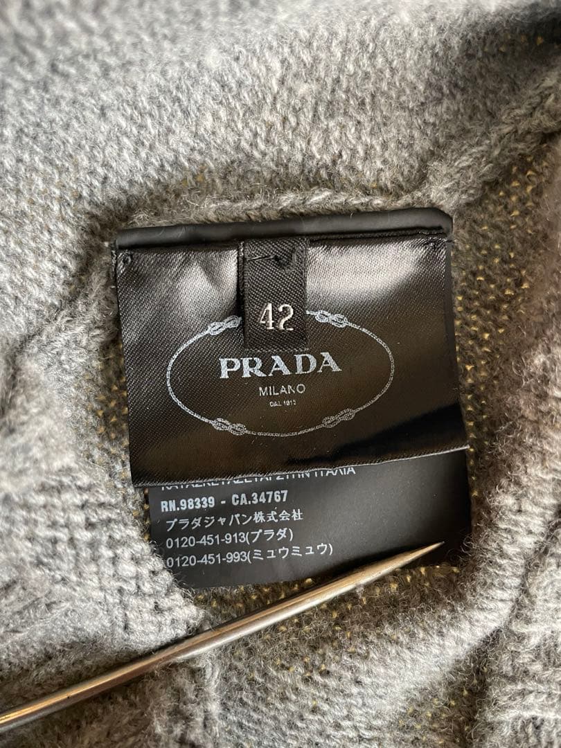 PRADA カシミヤ　ニット