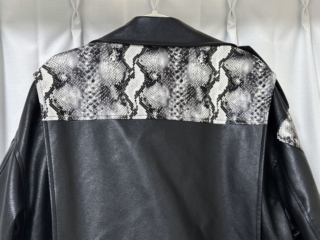 SELECT / ［PINKSPINK］パイソン柄PUレザージャケット