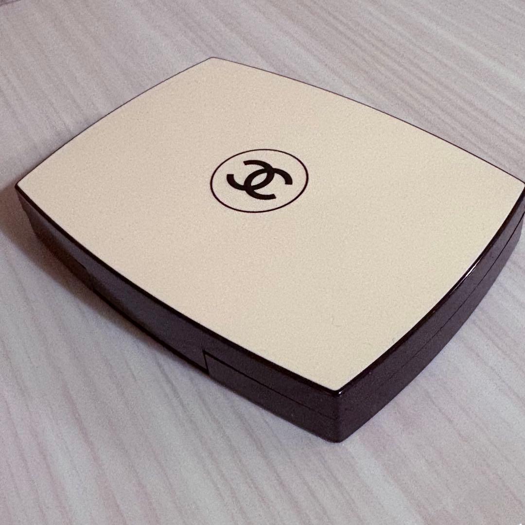 未使用✨シャネル レ ベージュ パレット ナチュレル レ ザンディスパンサーブル