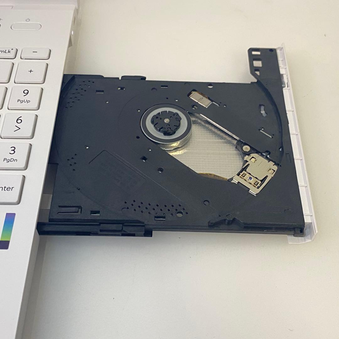 ◎新品同様美品 NEC LAVIE PC-N1655JAW 16GB/256GB