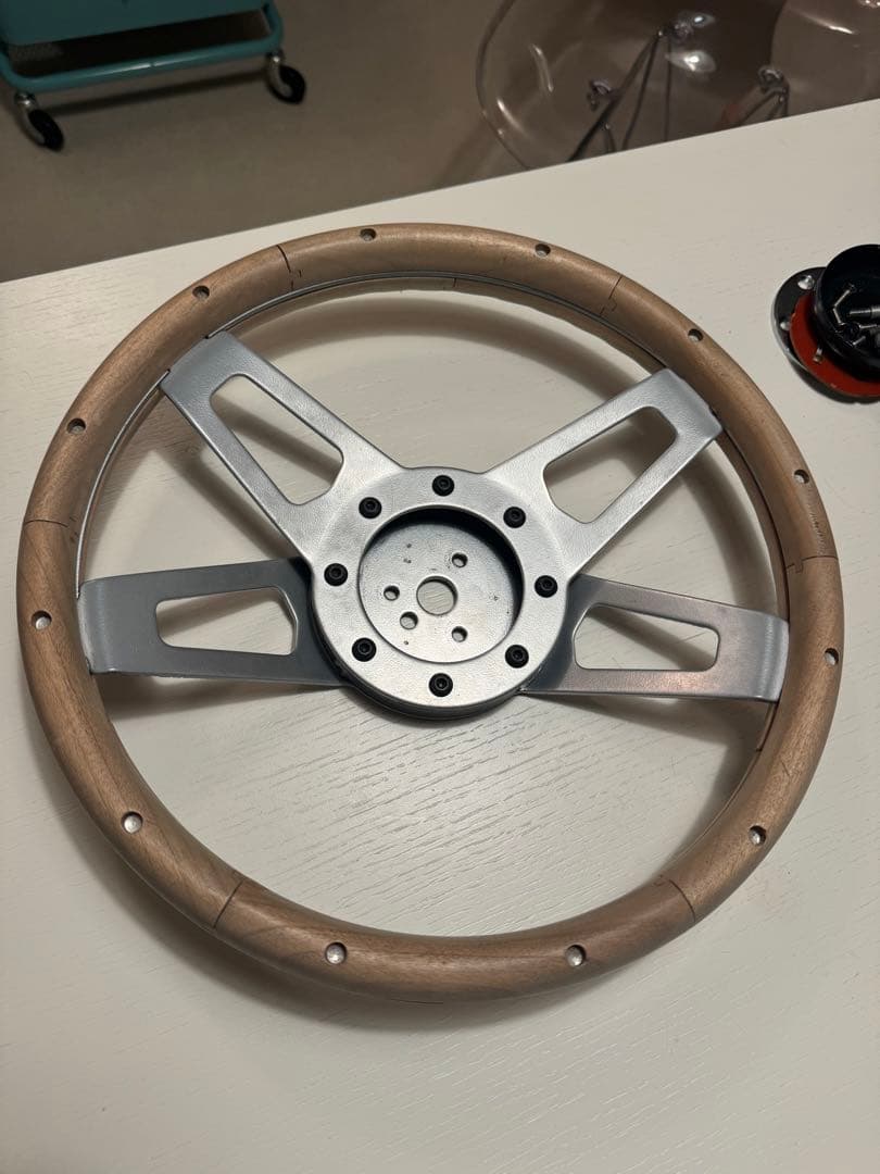 ムーンアイズ　ステアリング　グラント