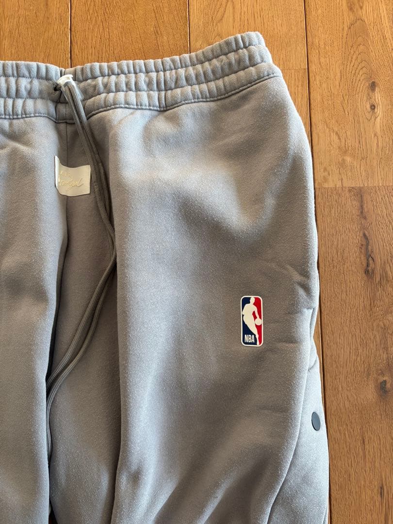 NIKE NBA フリースパンツ グレーfear of godフィアオブゴッド