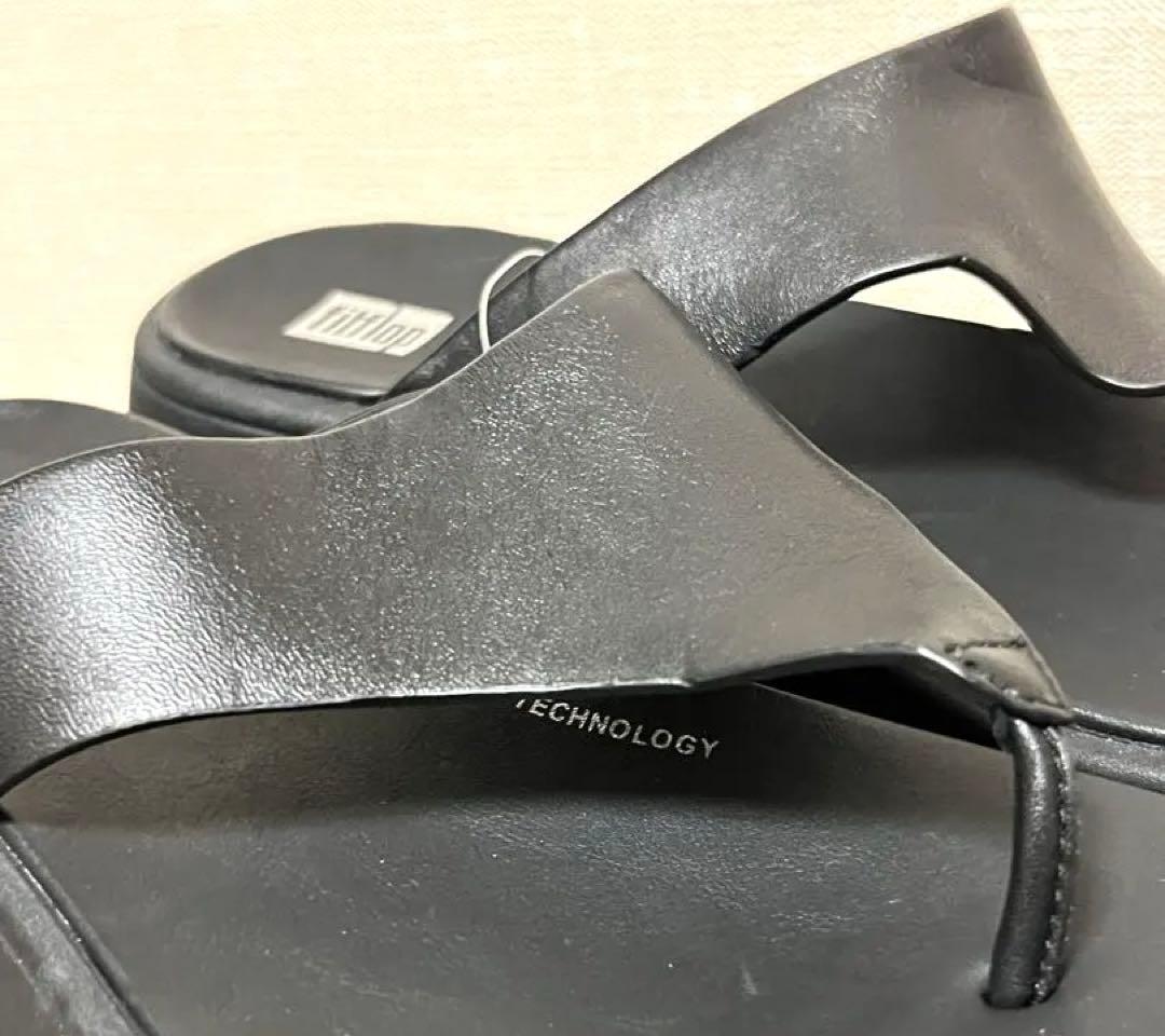 M*i様 【新品未使用】フィットフロップ　トングサンダル　ブラック　レザーUS6