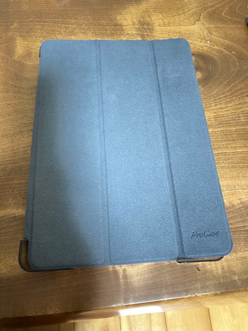 iPad 8世代 10.2インチ32GB Wi-Fi バッテリー89%