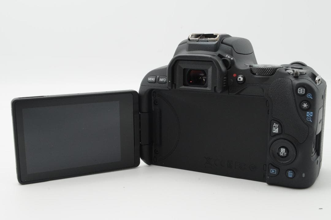 ◆ほぼ新品⑧◆新生活応援◆ Canon EOS Kiss x9 ダブルレンズ