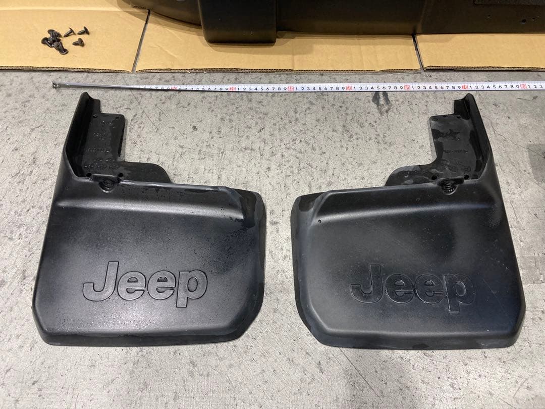 JKラングラー2015 純正リアバンパー、スペアタイヤブラケット一式