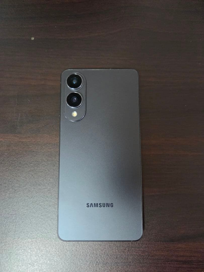 Samsung Galaxy S25 Edge 256GB 黒。値下げました！