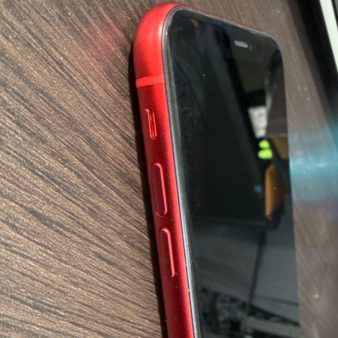 iPhone 11 128GB レッド　SIMフリー