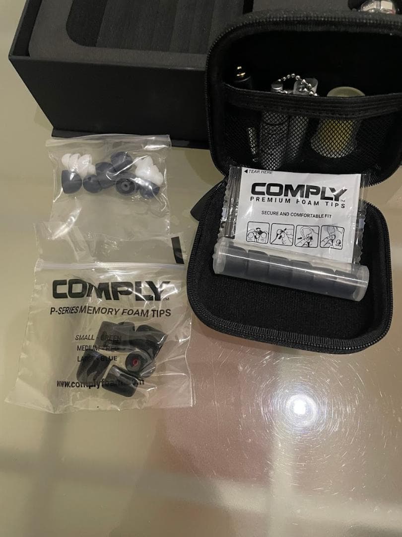 未使用 SHURE シュア イヤホン 有線 SE846 第2世代