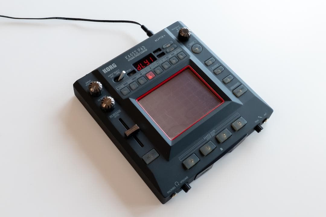 KORG KP3+ カオスパッド　サンプラー・エフェクター