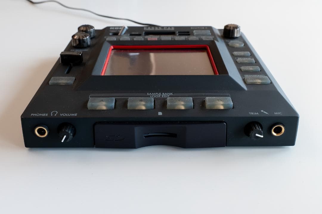 KORG KP3+ カオスパッド　サンプラー・エフェクター