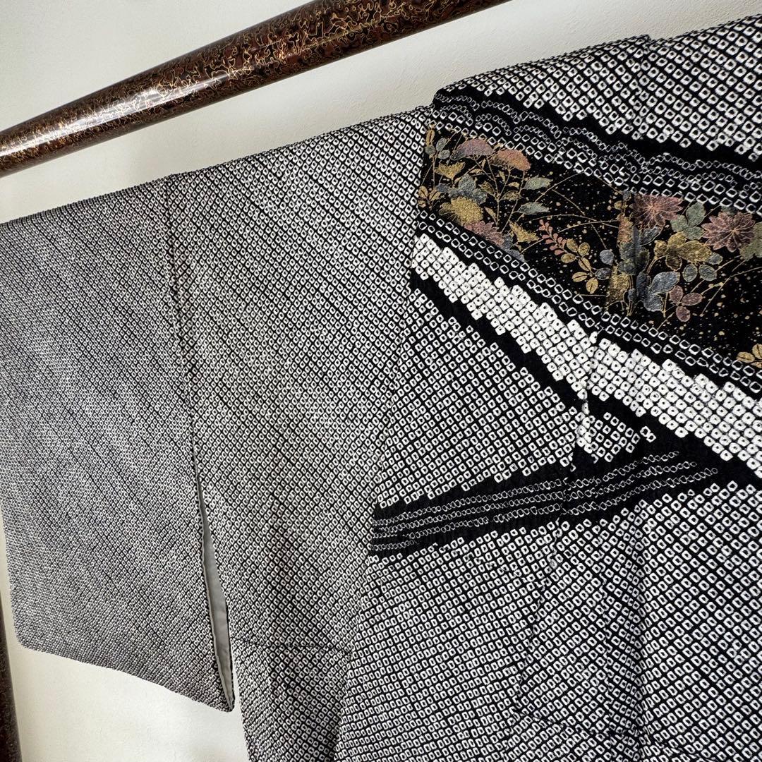 超美品　正絹　袷　訪問着　着物　168裄65 黒　総絞り　刺繍　トール　花柄