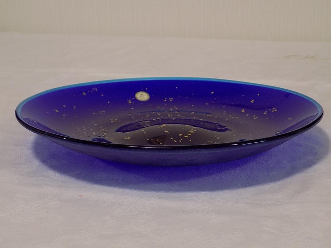 琉球ガラス 末吉清一 金箔　中皿　盛皿　直径２６　新品未使用