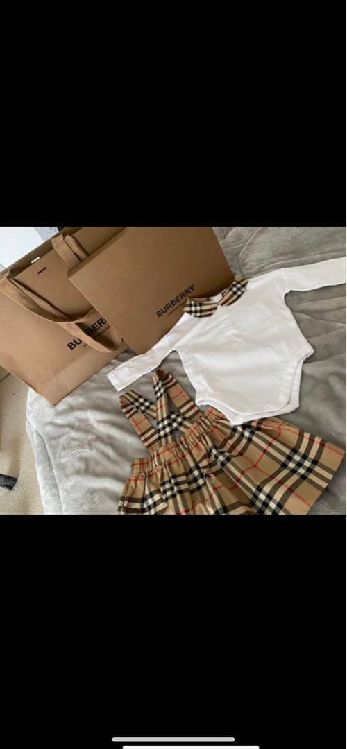Burberry ベビー服　9M