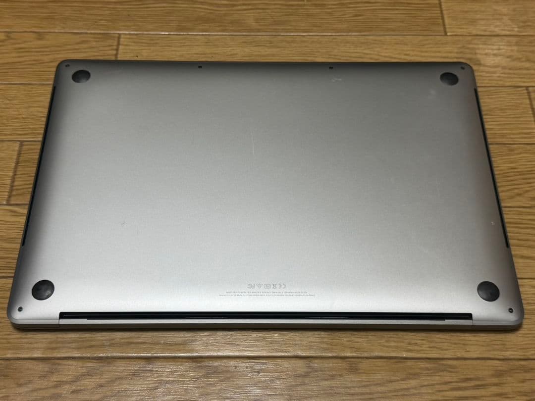MacBook本体 MacBook Pro 2018 15.4inch intel Core i7
