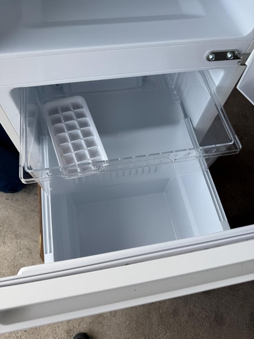 美品 Panasonic パナソニック 冷蔵庫 NR-B18C2-W 2024製