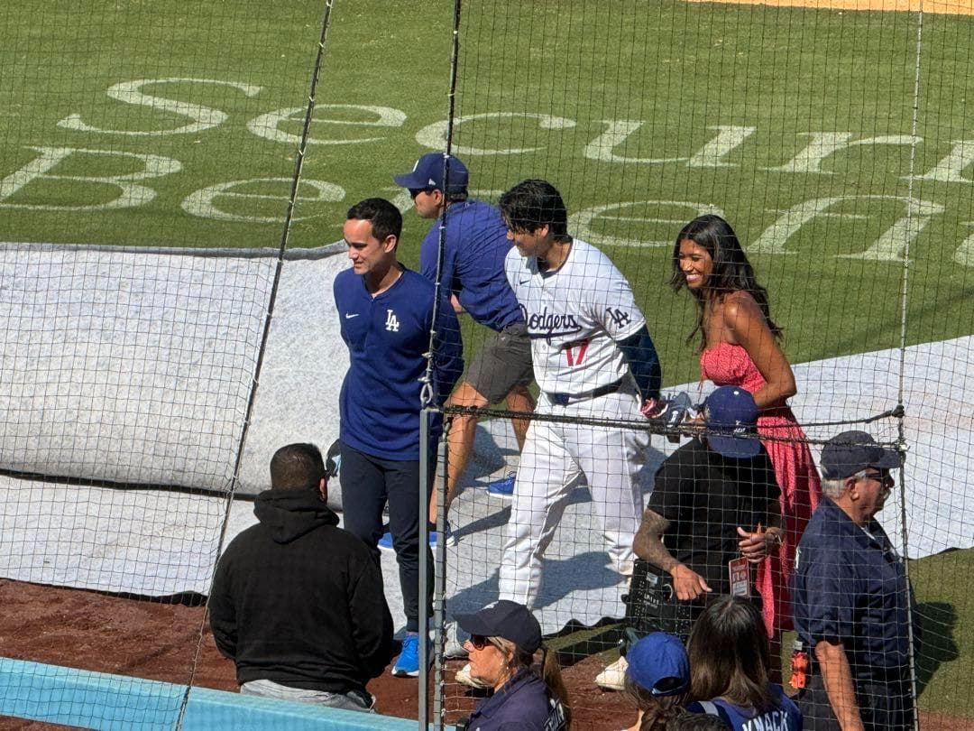 大谷翔平選手サイン入り刺繍ドジャースキャップ9FORTY　ブルー