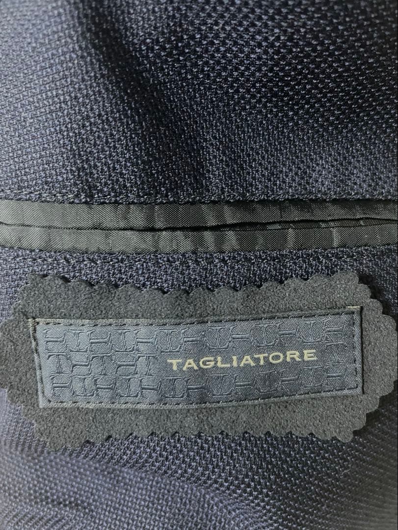 タリアトーレ　ダブルジャケット