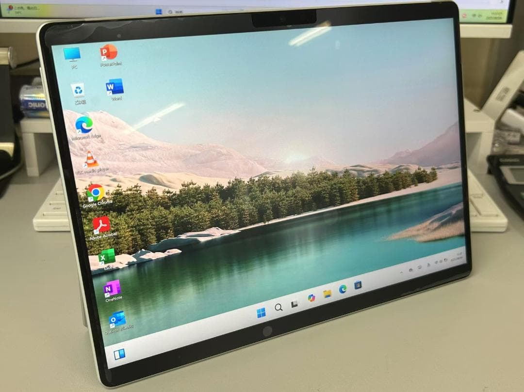 美品SurfacePro8 Core i5-1145G7 SSD 512GB