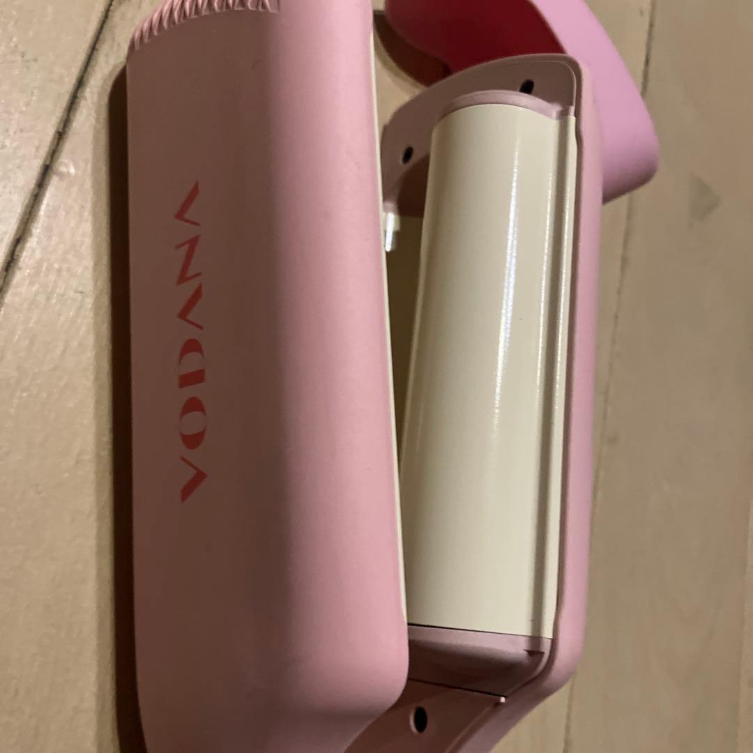 VODANA トリプルフローウェーブアイロン (32mm, ピンクバニラ)