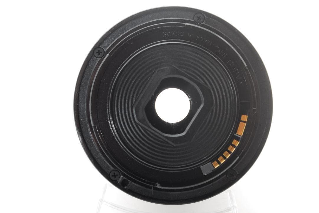 Canon Kiss X9 白 レンズキット 三脚バッグ付