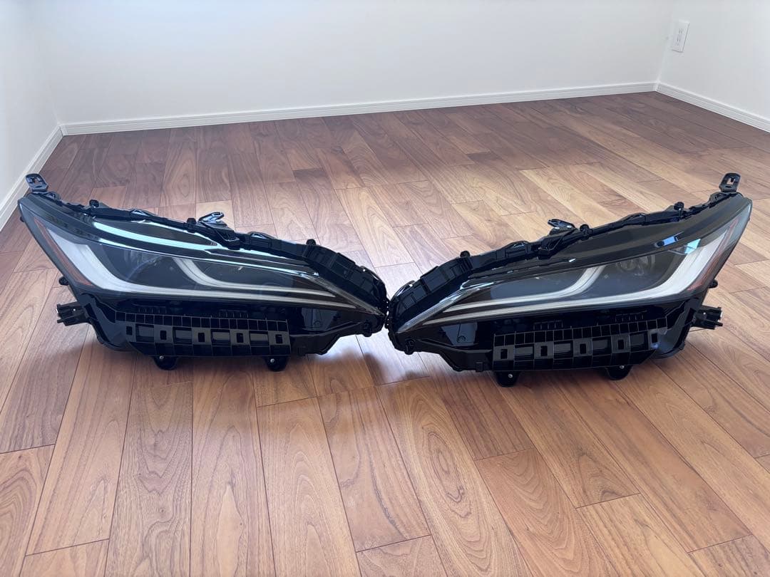 限定お値下げ80ハリアー ヘッドライト　左右セット