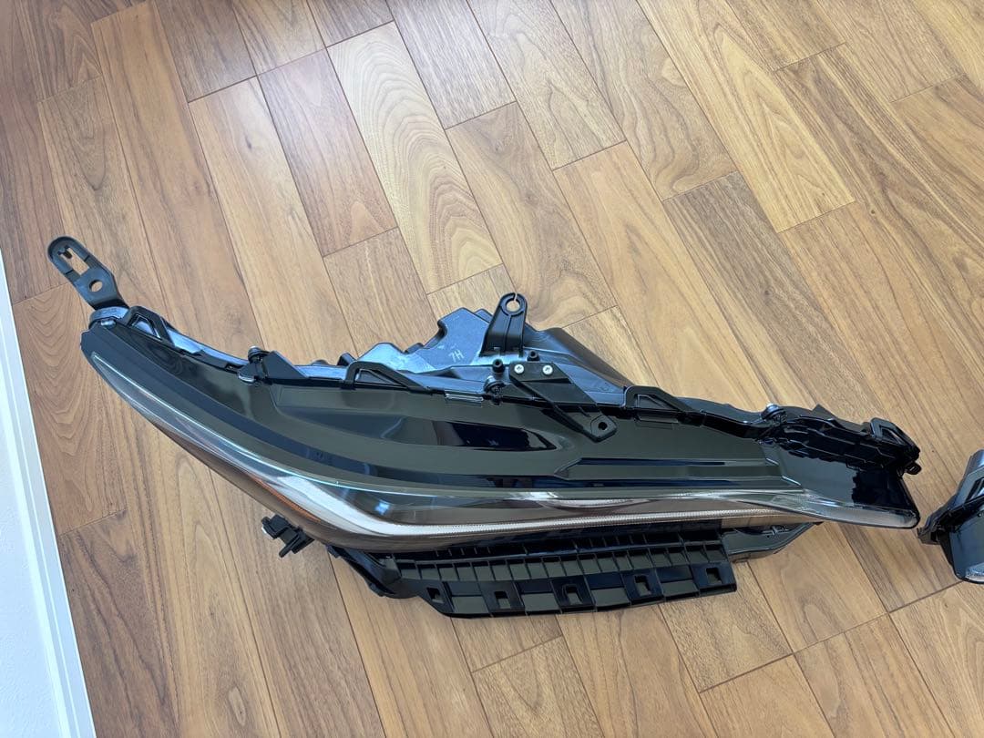 限定お値下げ80ハリアー ヘッドライト　左右セット