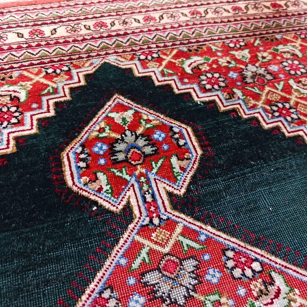 専用Y3250 ペルシャ絨毯 クム産 シルク100% 手織り90万ノット