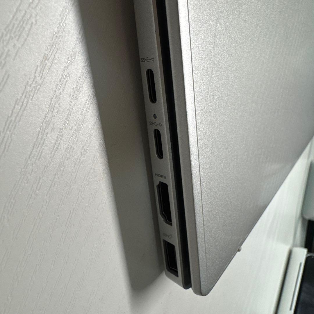 （美品）hp pavilion aero 13 bg 8640U シルバー