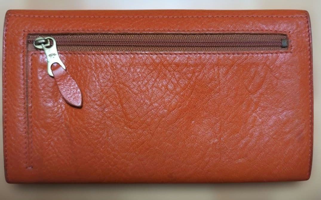 の*ん様 ILBISONTE ロングウォレット