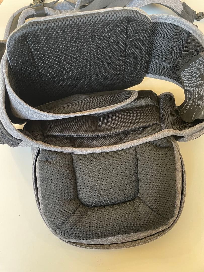 【美品】POLBAN PRIME ポルバンヒップシート抱っこひも メランジグレー