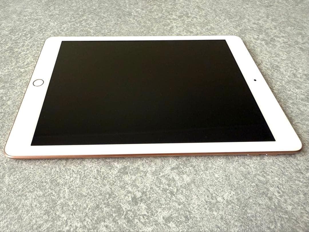 Apple iPad 第6世代 128GB ゴールド 初期化済み