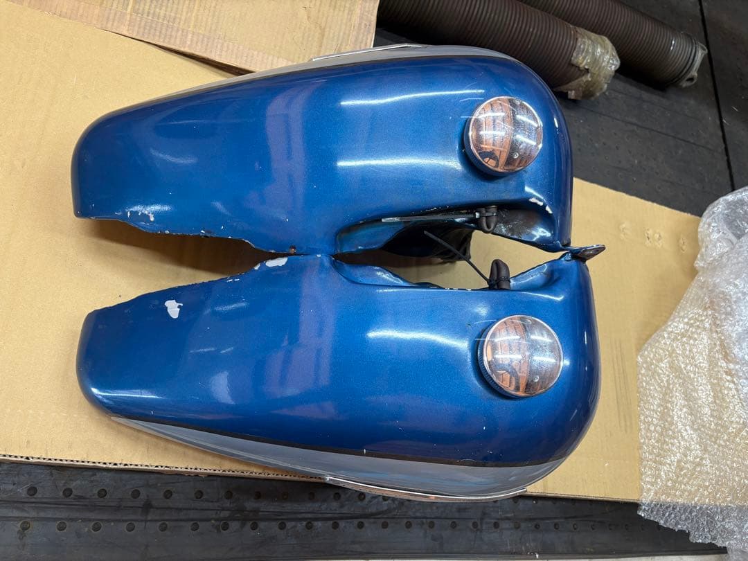 ハーレーアーリーショベル用外装セット破損あり