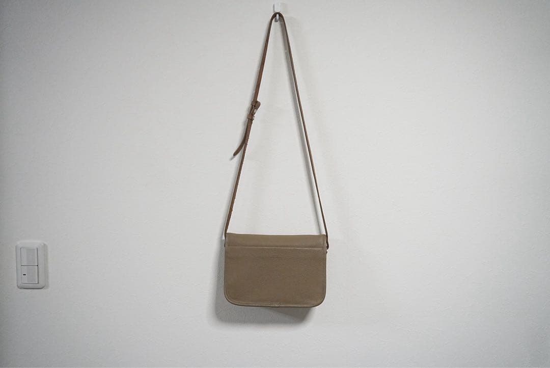 SLOW スロウ / shrinkシュリンクレザーショルダーバッグ