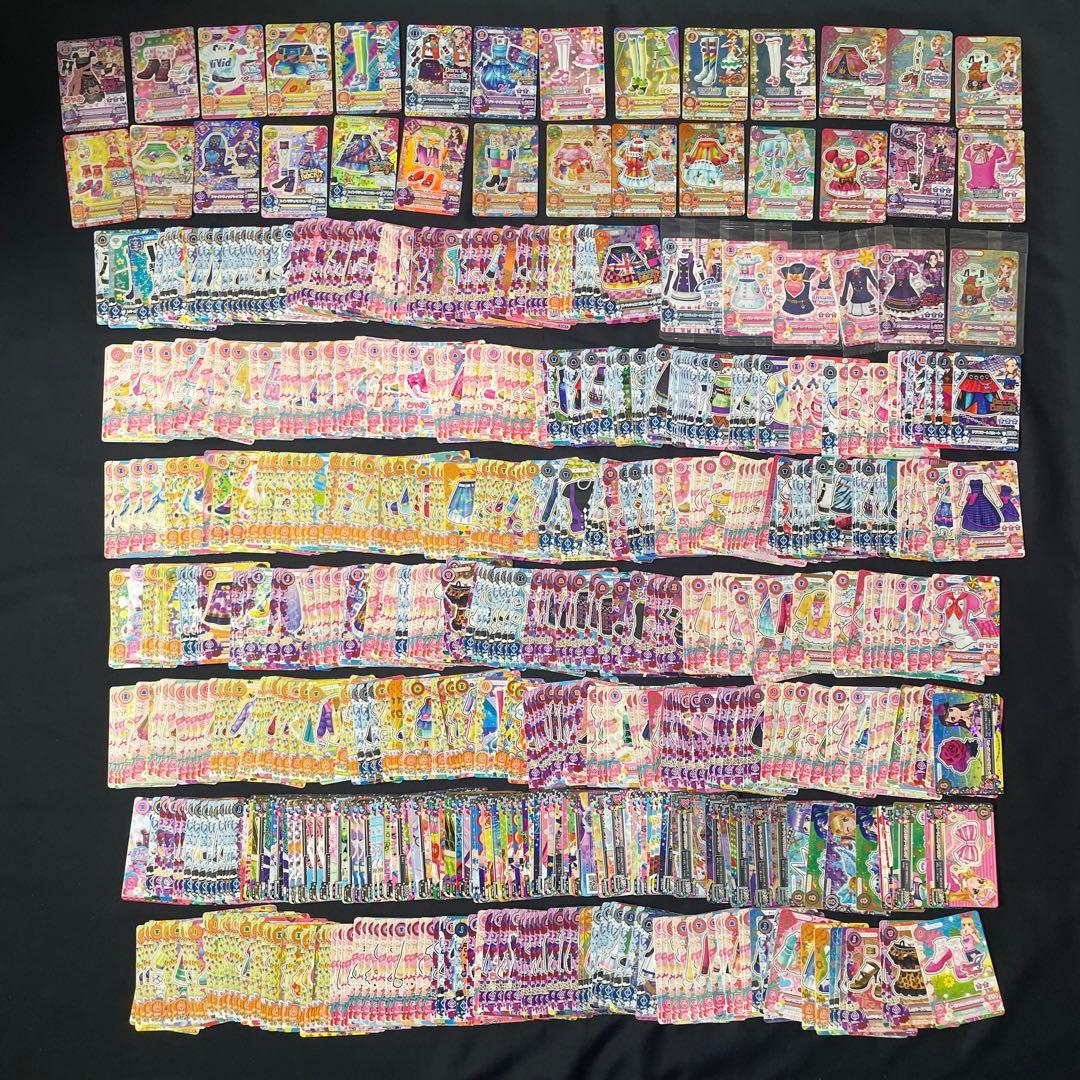 ◆ まとめ売り　アイカツ カード 大量 700枚以上　プレミアム　ファイルなど
