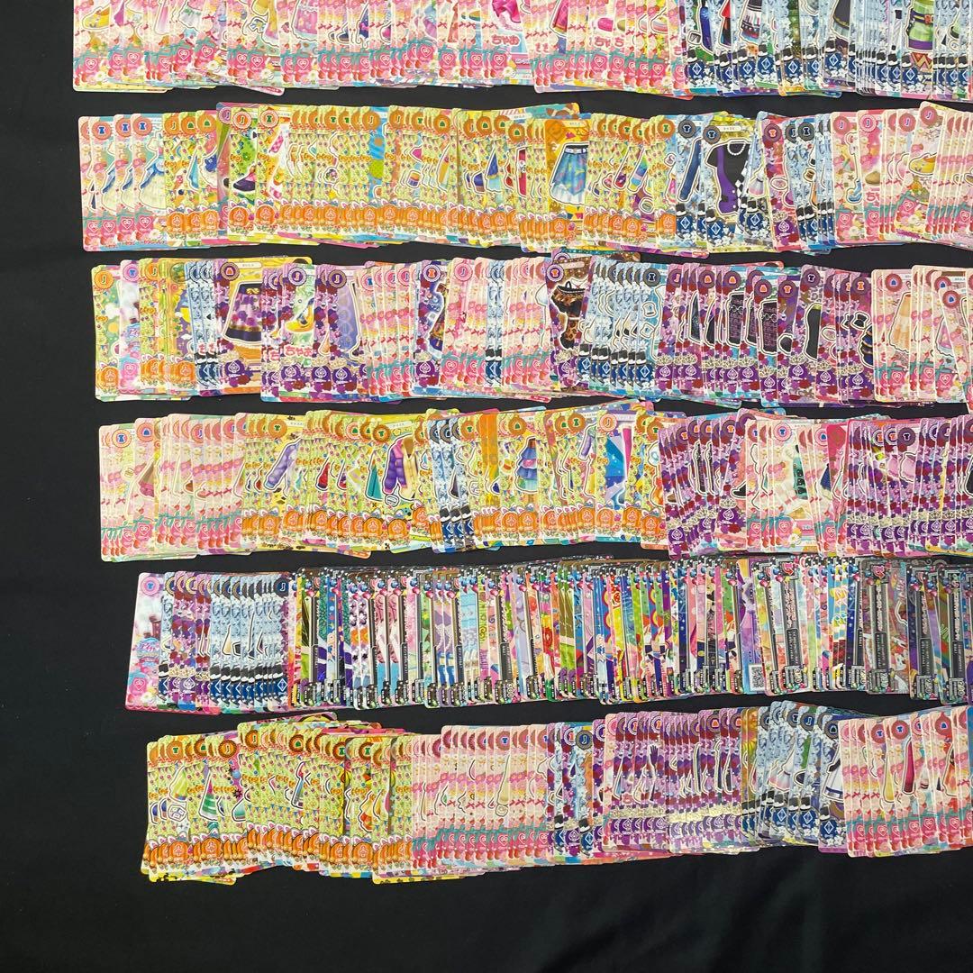 ◆ まとめ売り　アイカツ カード 大量 700枚以上　プレミアム　ファイルなど