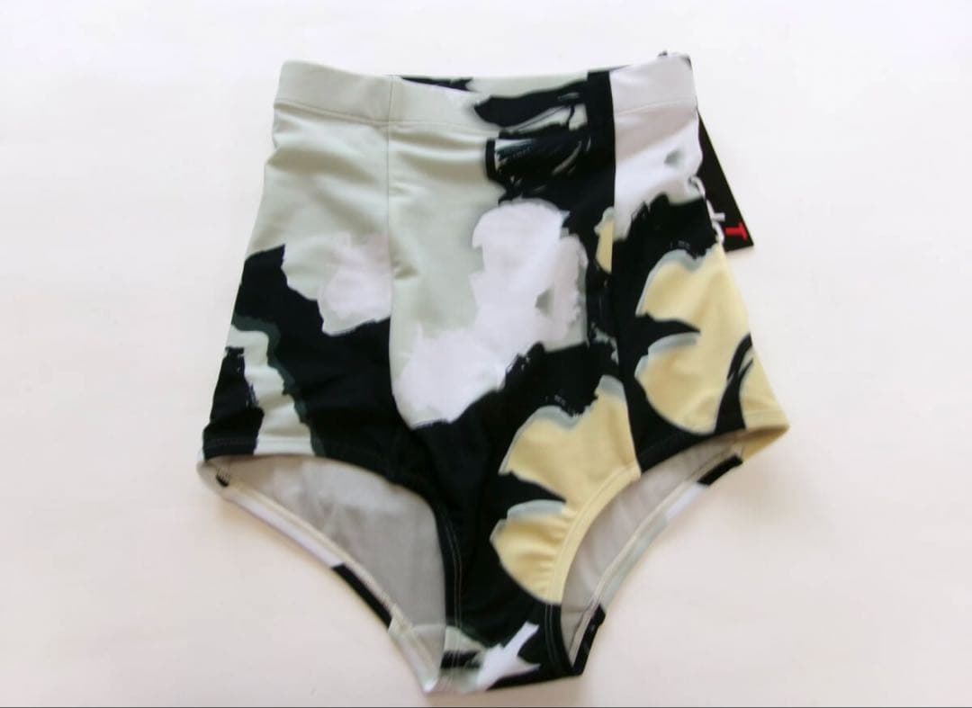 新品/ トーガ スピード　TOGA Speedo スイムウェア/水着上下set