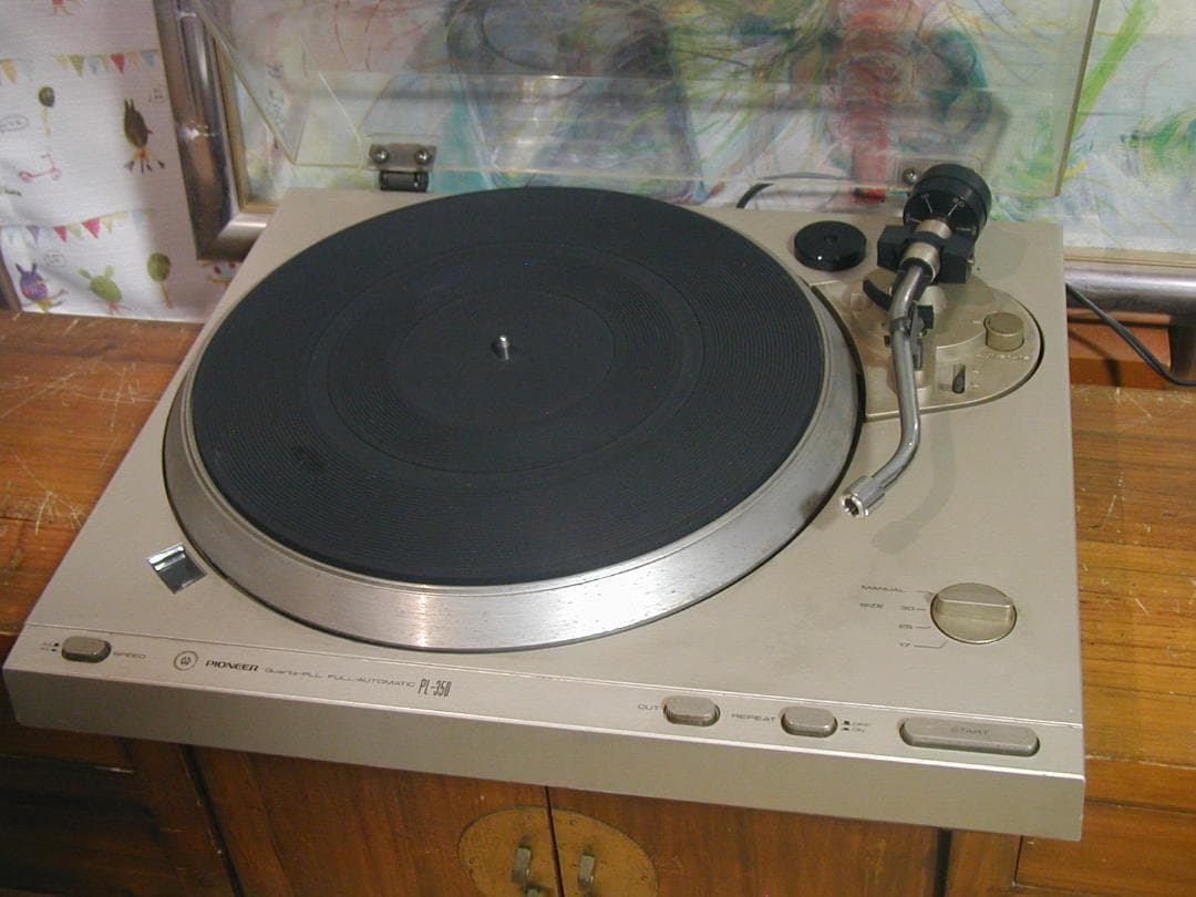 パイオニア PL- L-350 フルオートプレイヤー。カバーにキズかなり多い