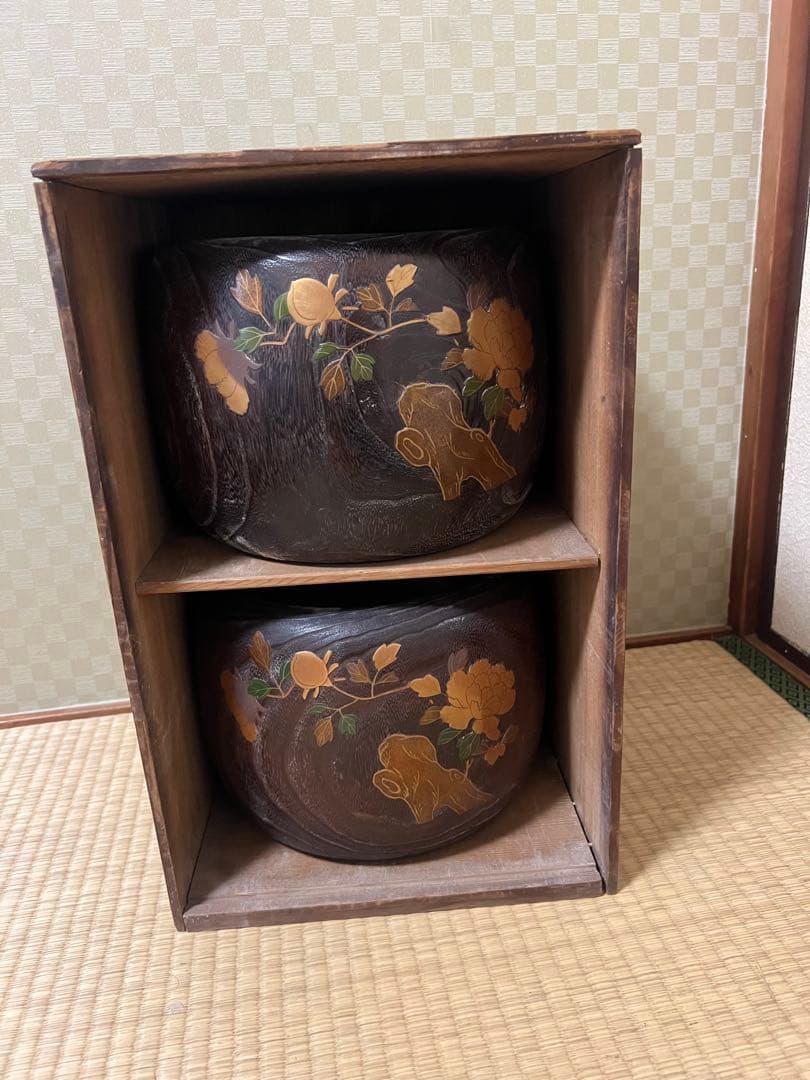 専用です　旧家蔵出し　蒔絵火鉢　一対　供箱