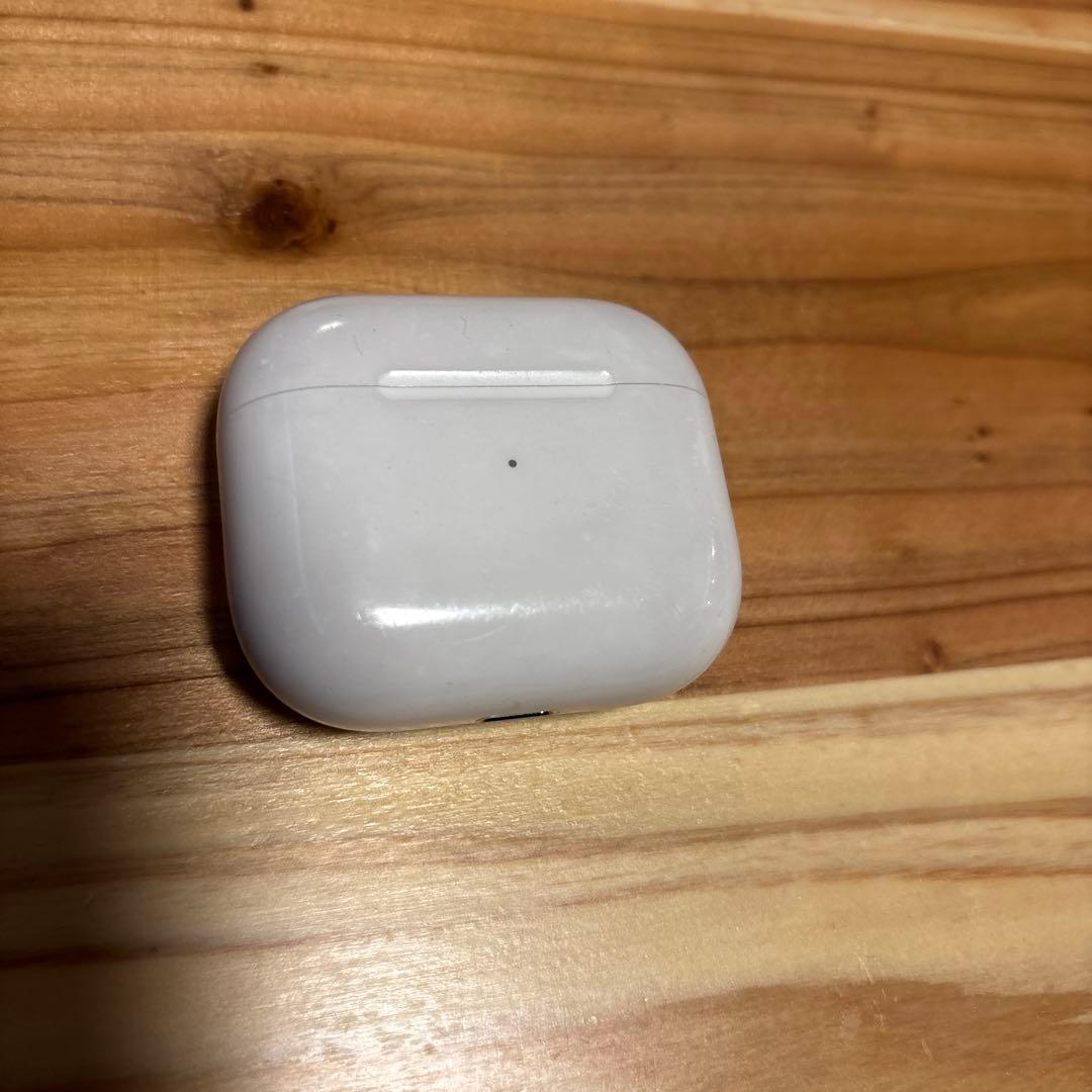 AirPods 第三世代