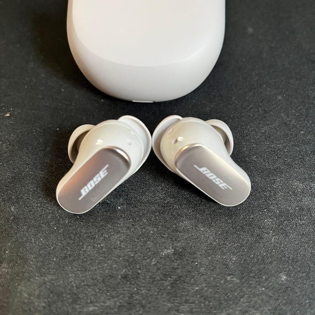 あ*と様 Bose QuietComfort Ultra Earbuds 白