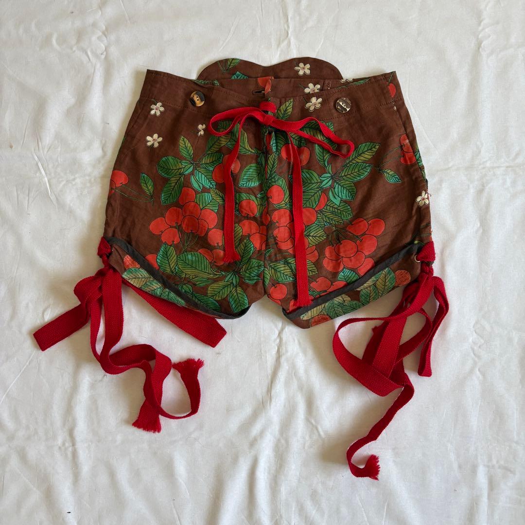 ベルンハルトウィルヘルム ショートパンツ　アーカイブ