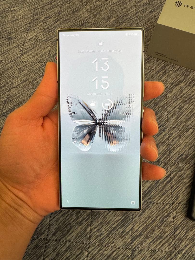 REDMAGIC 10 AIR 12/256GB ホワイト国内版