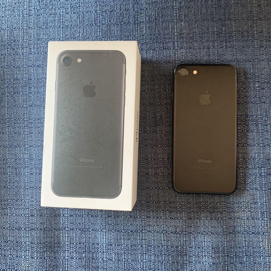 iPhone 7 Jet Black 256 GB SIMフリー