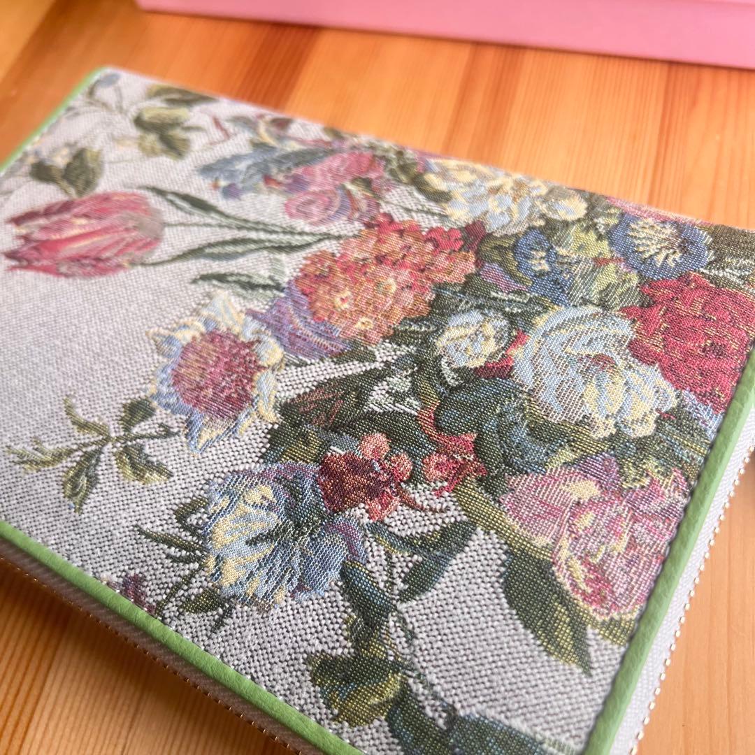 新品 箱付き✨シンクビー！ チェストフィオーレ 長財布 グリーン　ゴブラン織り